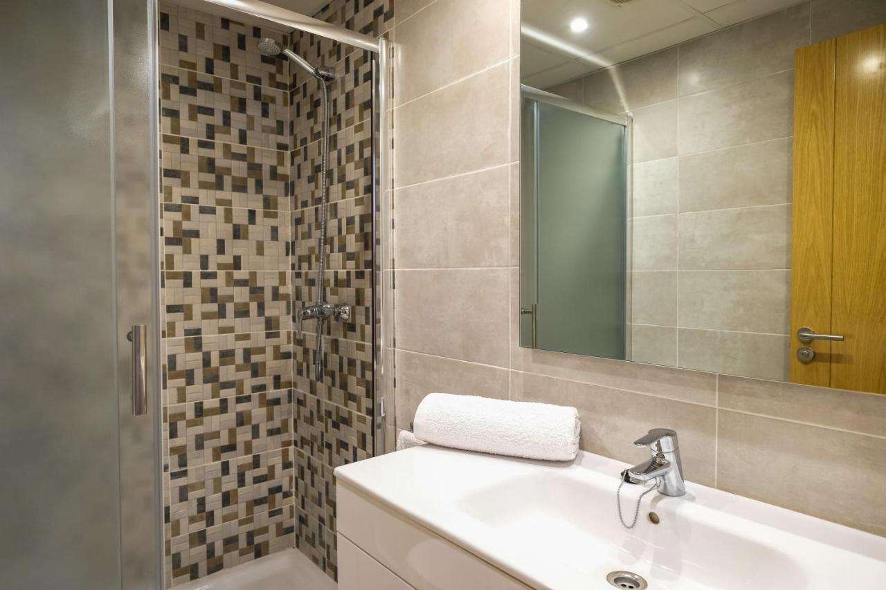 Sal Mar Suites Санта-Еулалія-дель-Ріо Екстер'єр фото